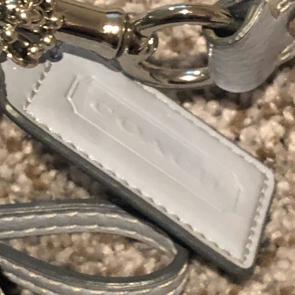 Great condition coach shoulder bag - Picture 3 of 7